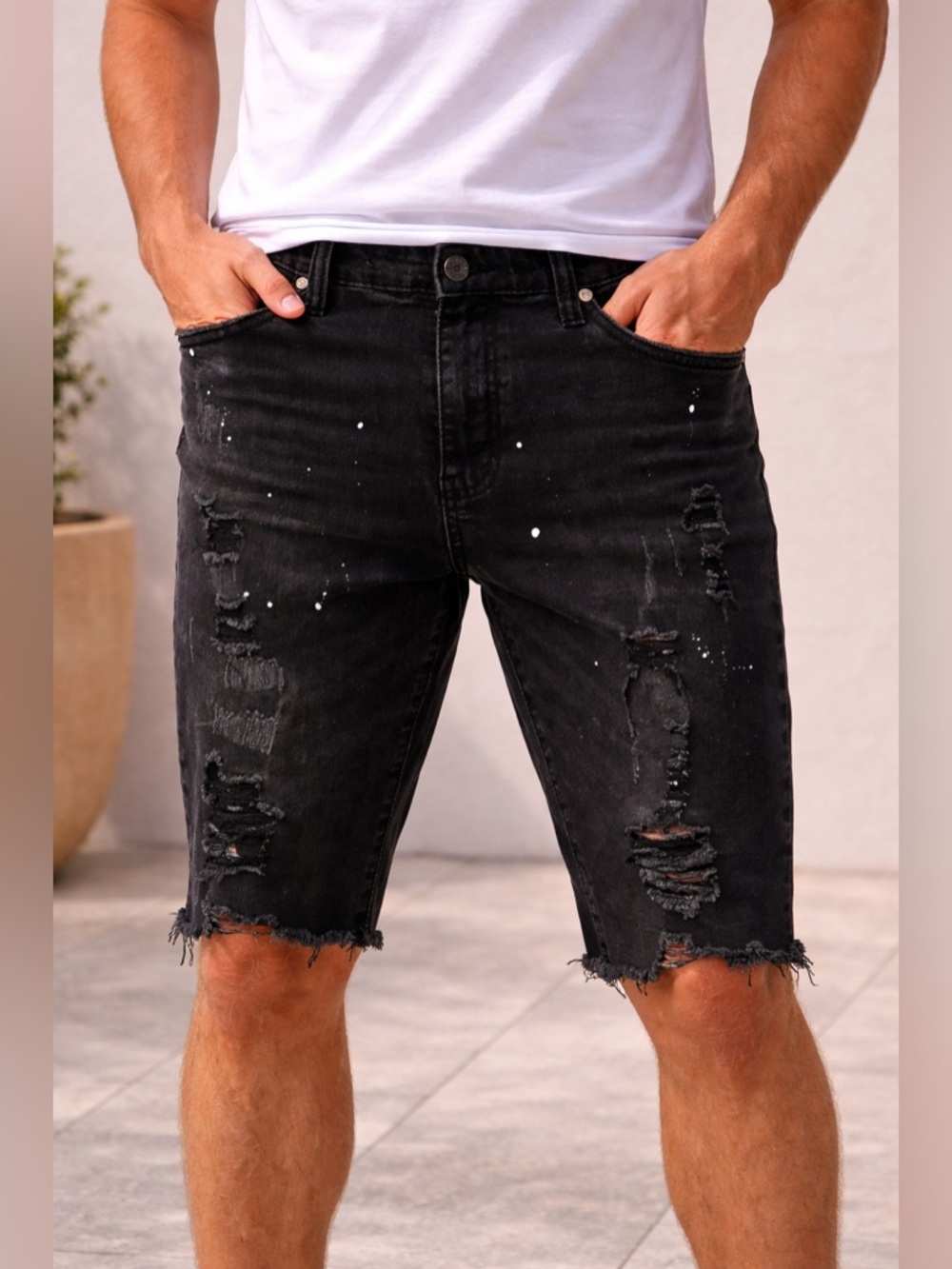 Grindhouse Men’s Distressed Paint splatter shorts size 36
